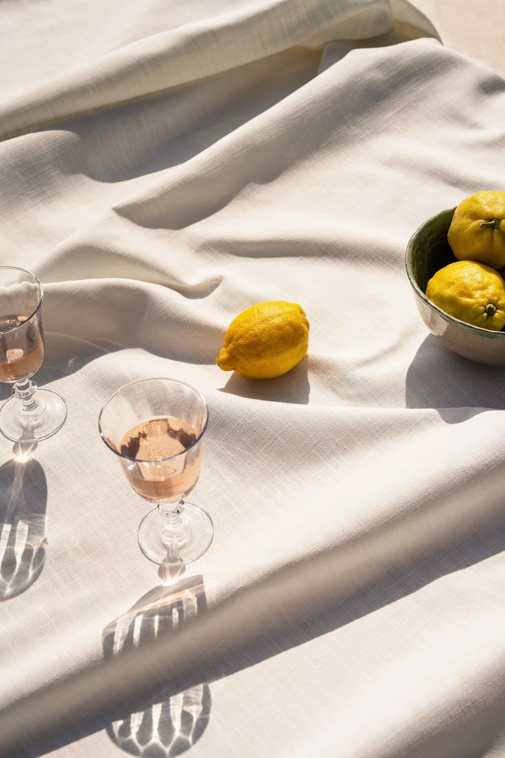 LAZE outdoor tablecloth 'Misty' white