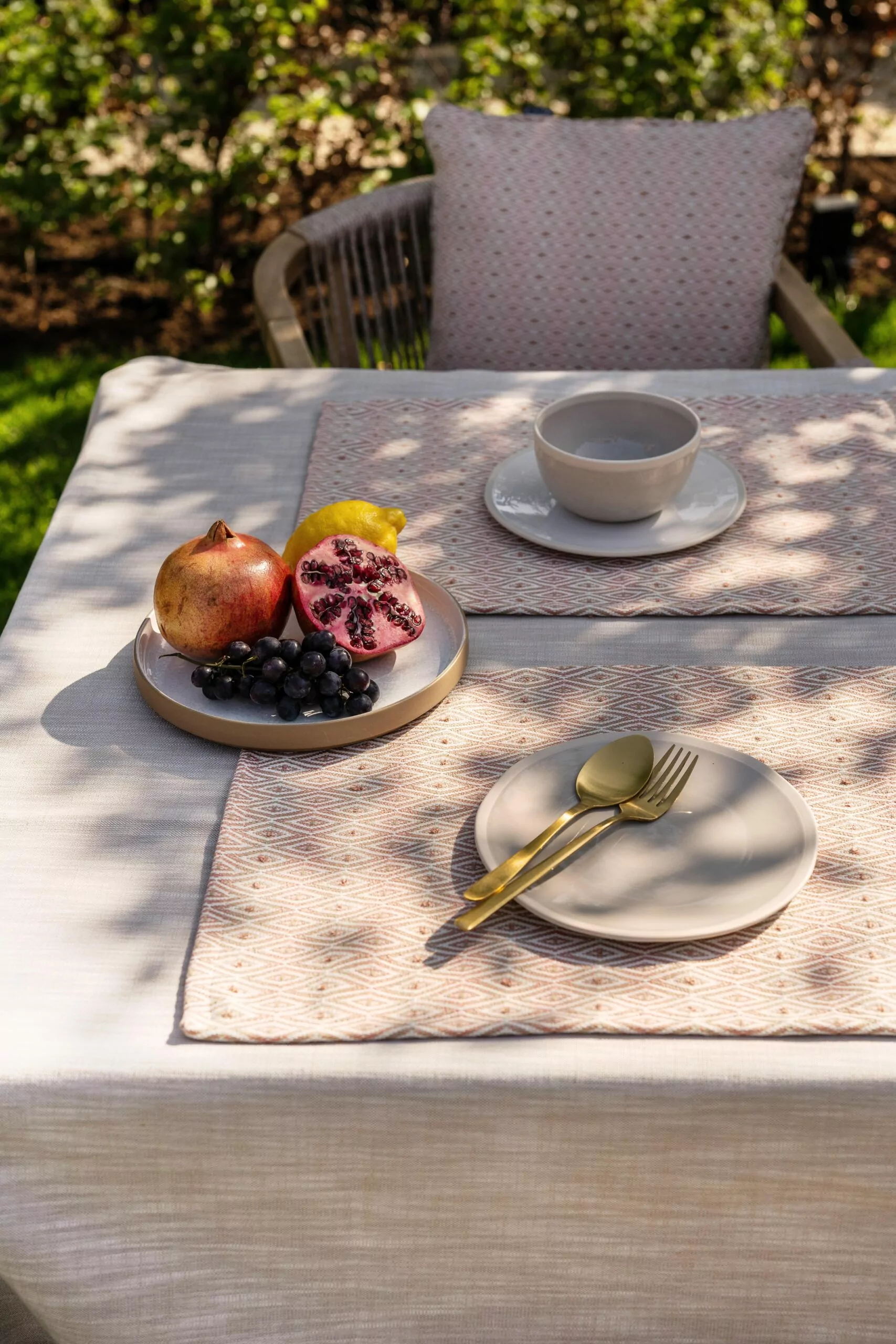 LAZE placemats ‘Diamond’ blush