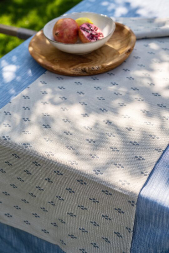 LAZE table runner ‘Clover’ beige and blue