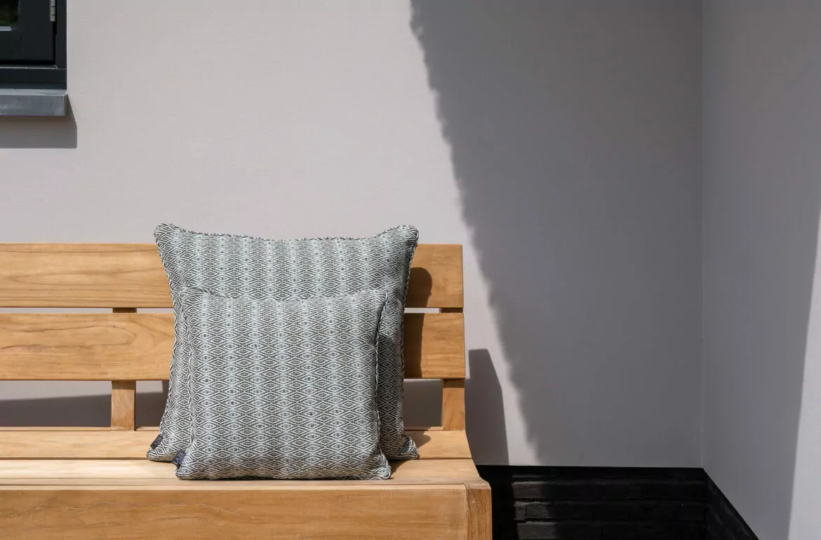 LAZE outdoor decorative cushion ‘Diamond’ grey