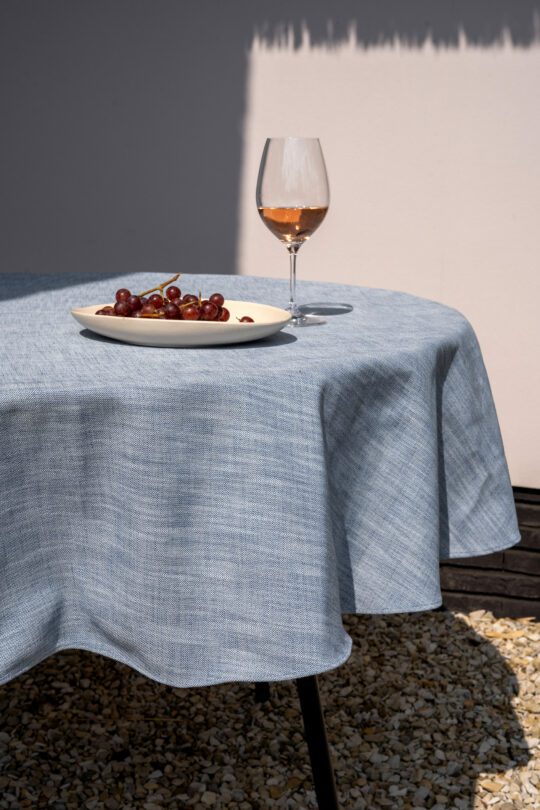 LAZE rond buiten tafelkleed ‘Misty’ blauw – 165 cm