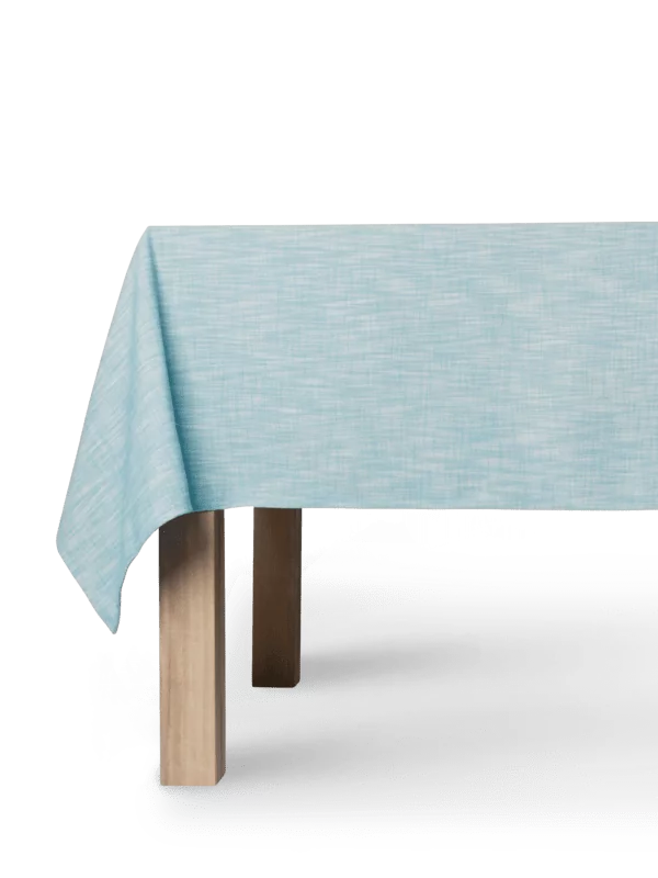 LAZE aqua met beige tafelkleed voor buiten